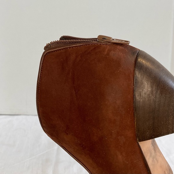 Via Spiga Regal Sienna Nappa Coconut Nubuk - Picture 13 of 16